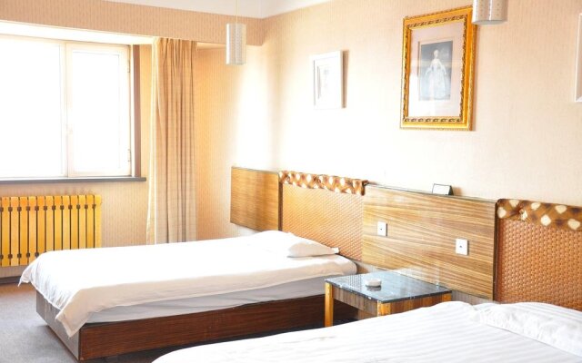 Manzhouli Jinhaosi Inn