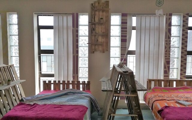 Blouberg Backpackers