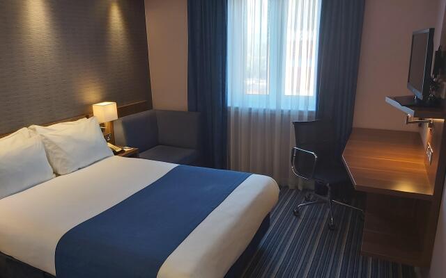 Holiday Inn Express Windsor, an IHG Hotel