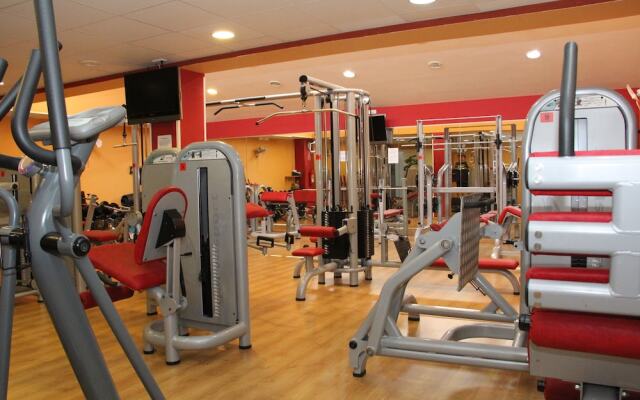 Hostel & Gym Relise - Albergue Juvenil