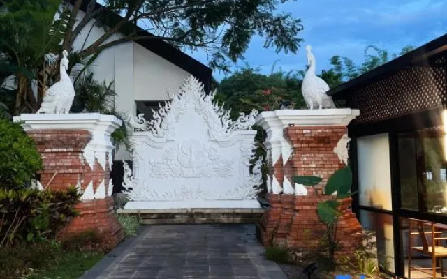 Menghai Meng Bala Jingmo Landscape Hot Spring Homestay – Outside – Xishuangbanna