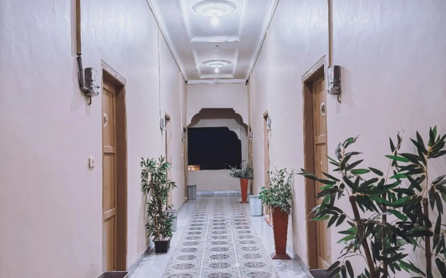 Apri Inn Syariah by Oyo Rooms