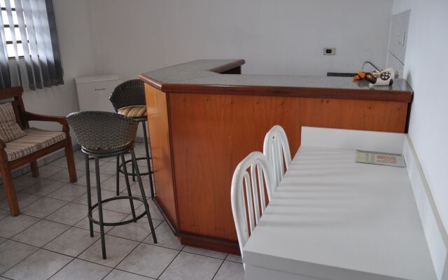 Athenas Apart Hotel