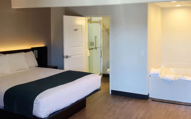 Motel 6 Los Angeles, CA - Downtown