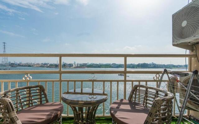 Luxury 3 bedroom waterfront apartment Lekki phase1