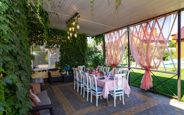 Вилла на Крыловской