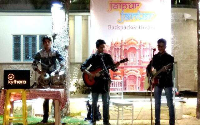 Jaipur Jantar Hostel