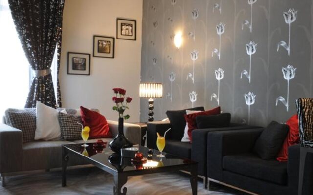 Suite Home Hotel