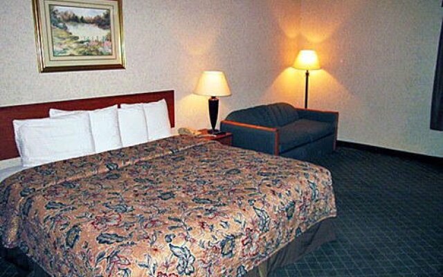 Ramada Tulsa Airport East