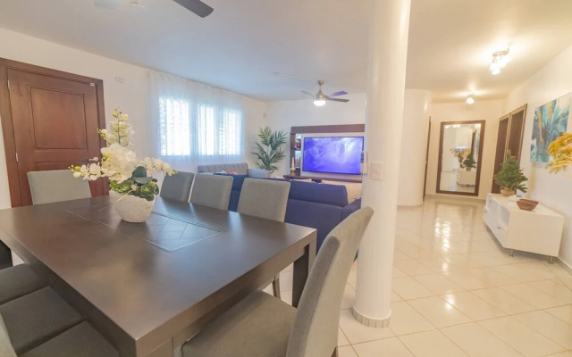 7br Massive Villa In Sosúa - 2mins From Nightlife!