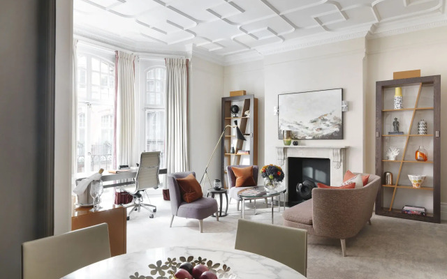 The Athenaeum Hotel & Residences