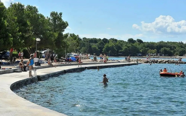 Comfortable Apartment, Close to the Beach