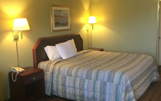 Rodeway Inn & Suites Smyrna