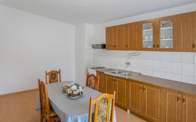 Pretty Apartment in Krneza near Sea Beach