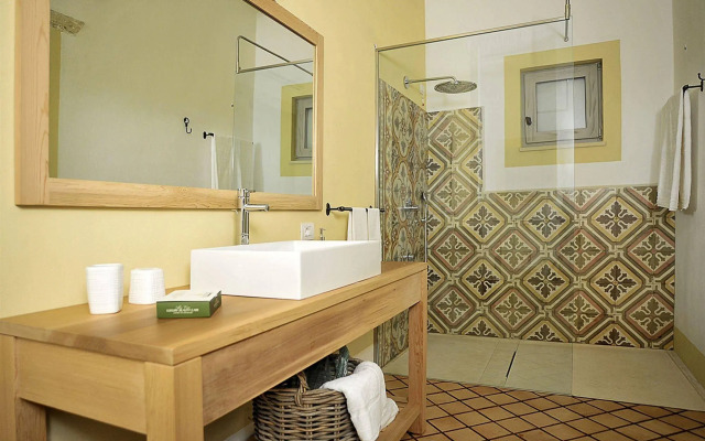 Naturalis Bio Resort & Spa