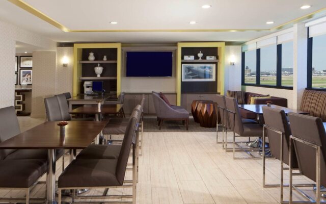 Sheraton DFW Airport Hotel
