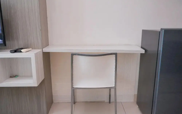 Nice And Cozy Studio Room Apartment Serpong Greenview
