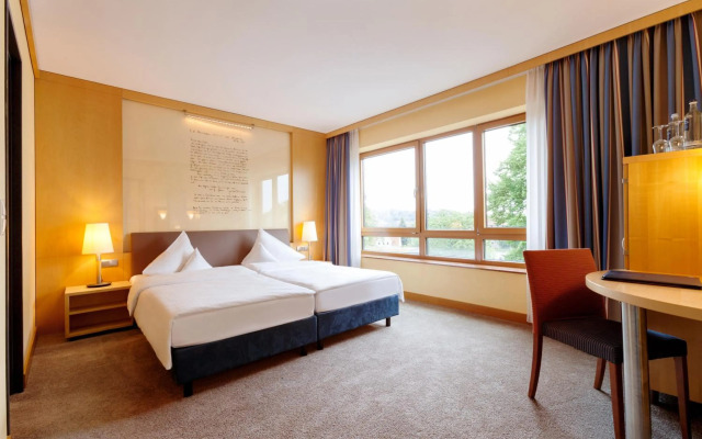 Vienna House by Wyndham Remarque Osnabrück