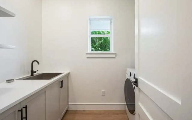 New Windrose House by Brightwild Pool