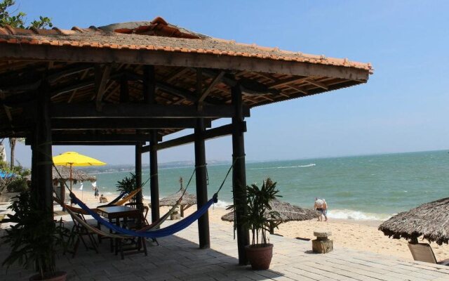 Joes Seaside Boutique