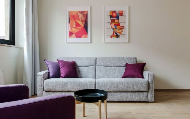 Mi-brgz1c3 Bergonzoli Place - Bilo B - Hugo