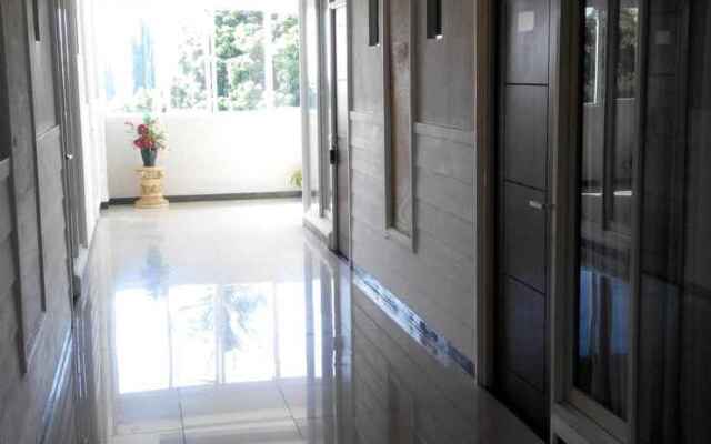 De Wahyu Hotel