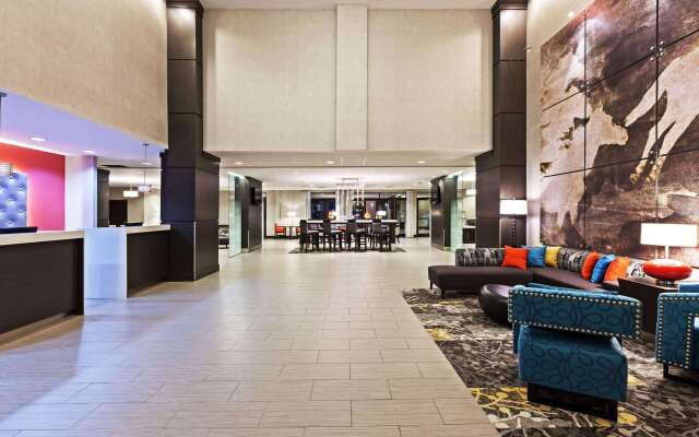 Comfort Inn & Suites Irving Las Colinas DFW