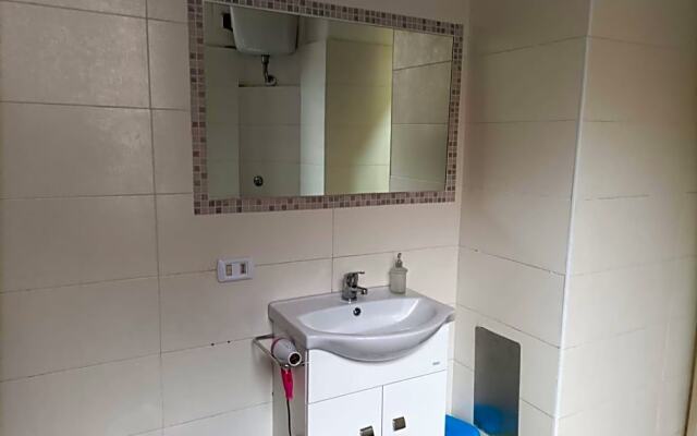 Mezzocannone Terminal Center