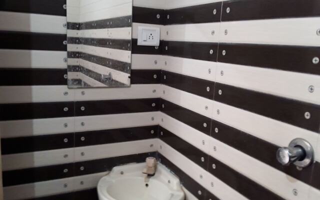 Hotel Somnath Atithigruh