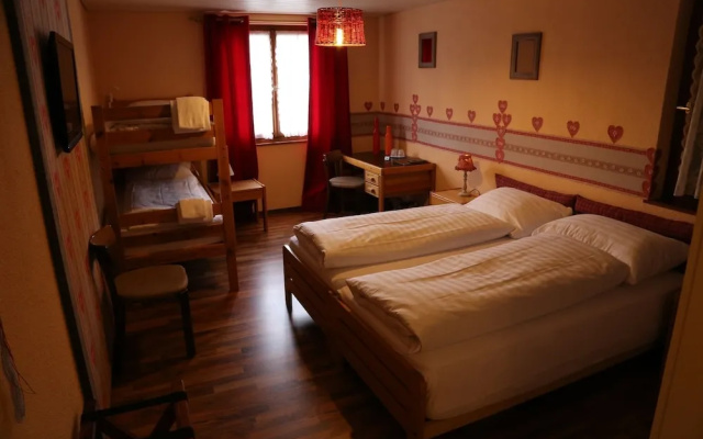Hotel Restaurant Surselva