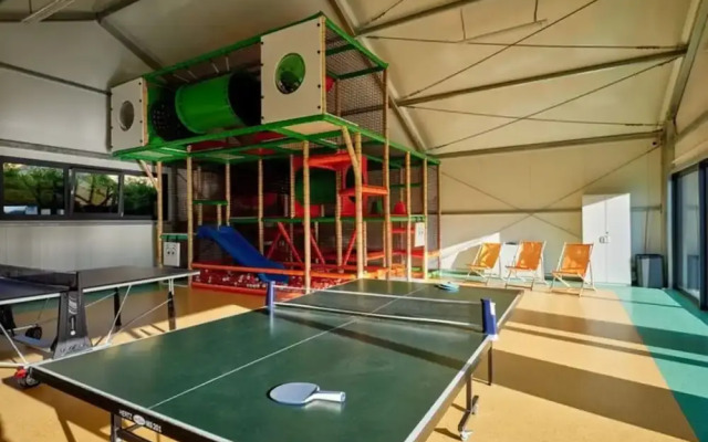 Luxury Holiday Homes, Swimming Pool, Sarbinowo