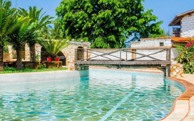 Palumbo Kendwa Beach