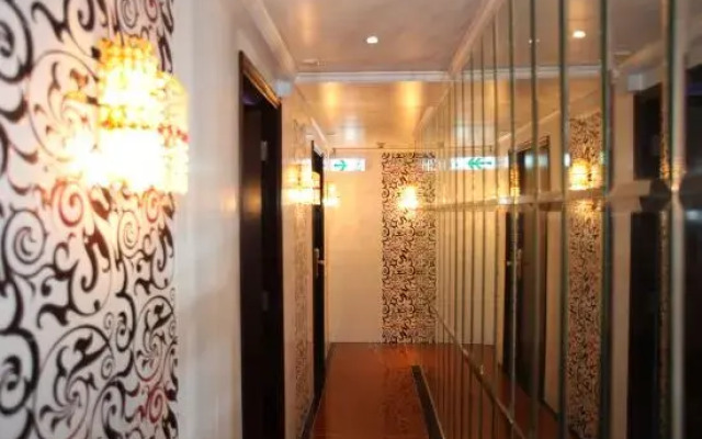 Dragon Inn  Dragon Hotel