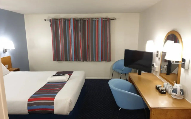 Travelodge Manchester Birch M62 Eastbound