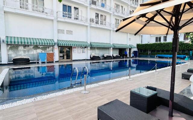 Country Inn & Suites By Migrolino