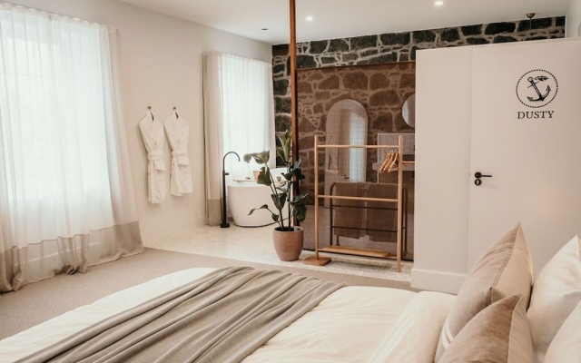 The Oak & Anchor Hotel – Guest Rooms – Port Fairy