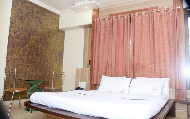 Hotel Pranav Executive