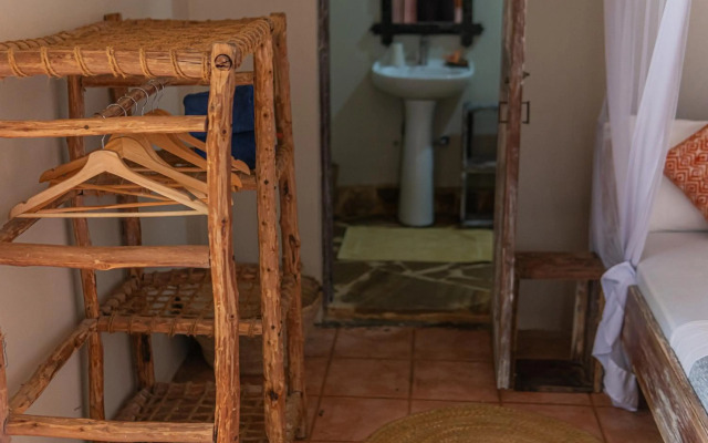 Mr Kahawa Waterfront Suites