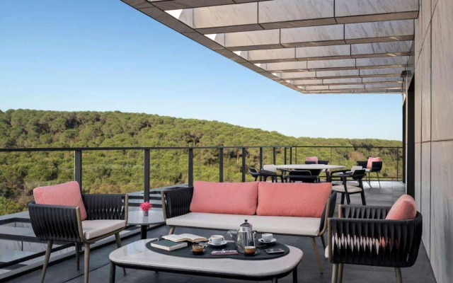 Mövenpick Living Istanbul Saklivadi