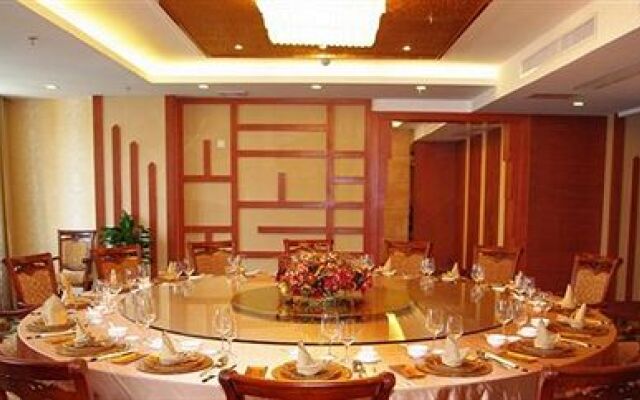 Juntai Hotel - Linhai