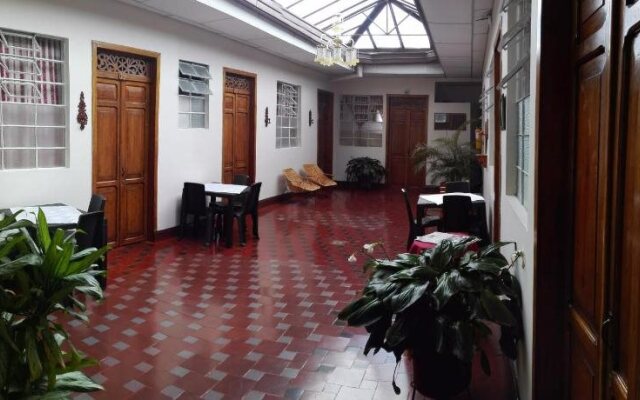 Hotel Alcayata Colonial
