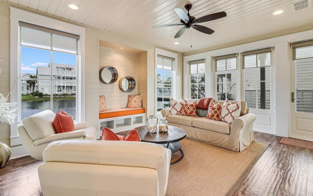 Seaside Shanty 125 SE