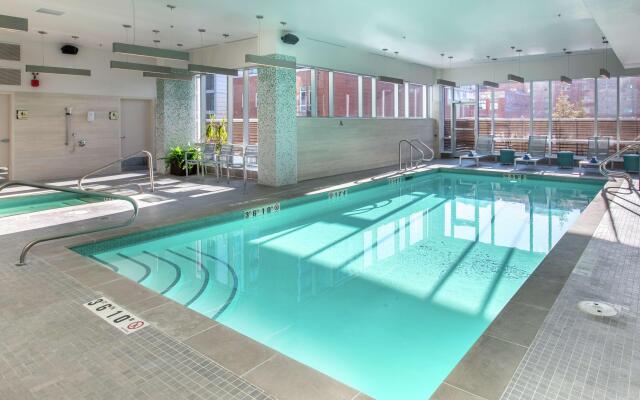 Homewood Suites by Hilton Calgary Downtown