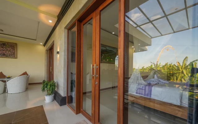 Bulan Adi Villa By Reccoma
