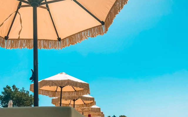 Andiz Beach Hotel