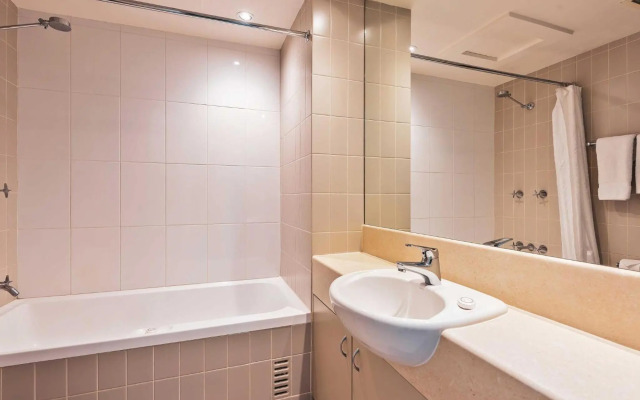 Lantern 1 Bedroom Balcony with mountain and village views