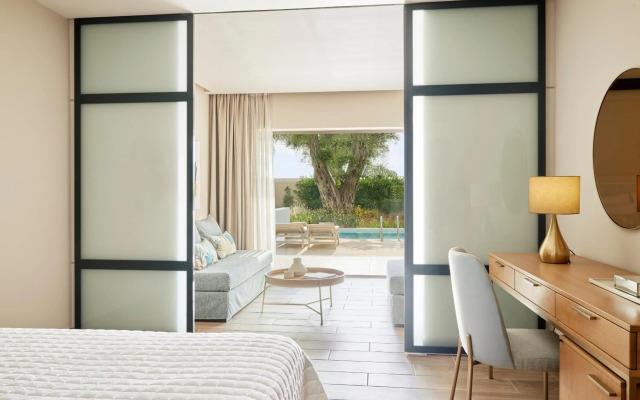 MarBella, Mar-Bella Collection Hotel