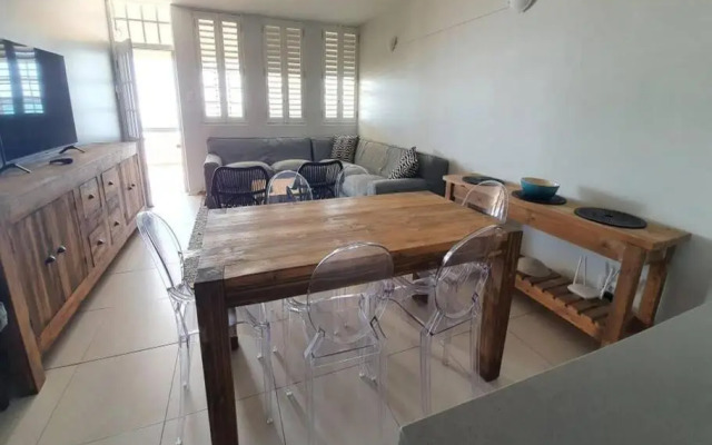 Santos Beach Pavilion E