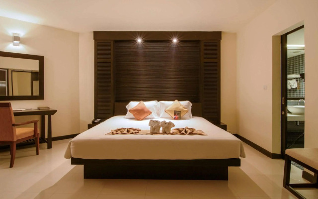 The Nouveau Chumphon Beach Resort & Golf