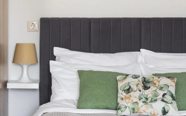 RoyalPart (РоялПарт) у ЖД Вокзала